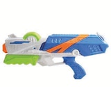 Pistolet à eau water blaster dans le catalogue Super U