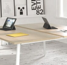 Bureau Vallée Grand Menil - BUREAU PIEDS MÉTAL Promo BUREAU PIEDS MÉTAL dans le catalogue Bureau Vallée "Mobilier de bureau" à Grand Menil