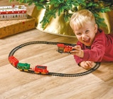 Deko-Weihnachtszug auf Schienen für 6,99 € bei Netto mit dem Scottie im Angebot Deko-Weihnachtszug auf Schienen im aktuellen Netto mit dem Scottie Prospekt